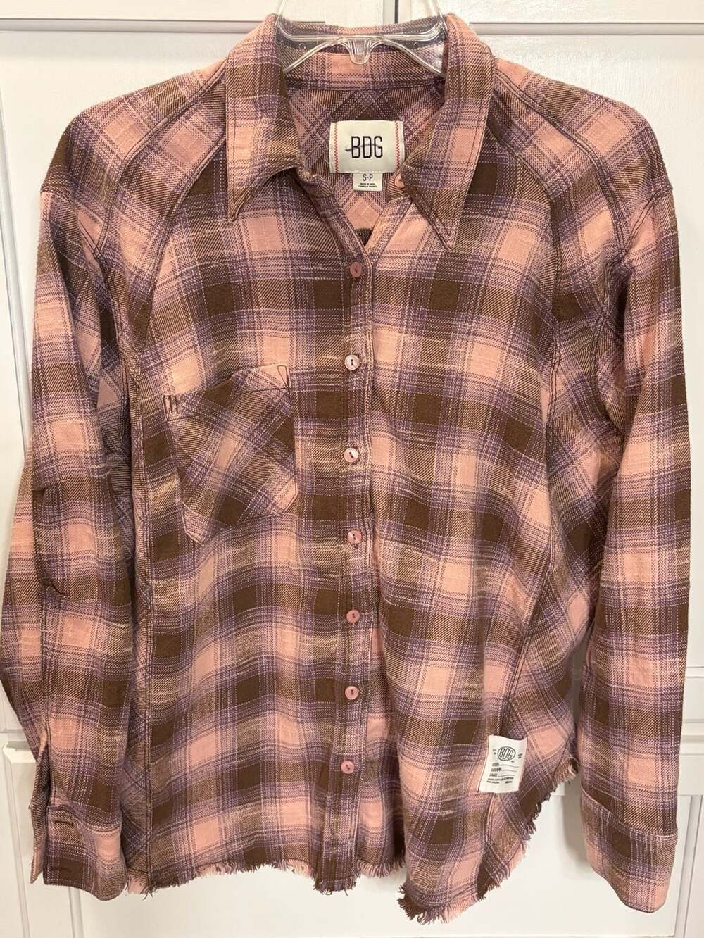 BDG Urban Outfitters Plaid Flannel Shirt Women’s Small Pink Raw Hem Western